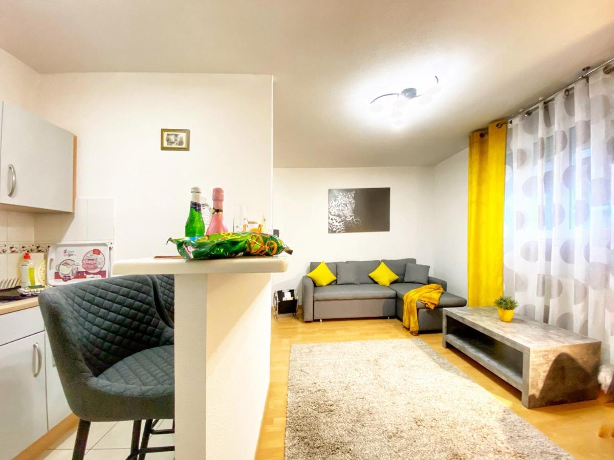 Apartment Centre Au Calme , Parking Prive Interieur Car Et Bike *